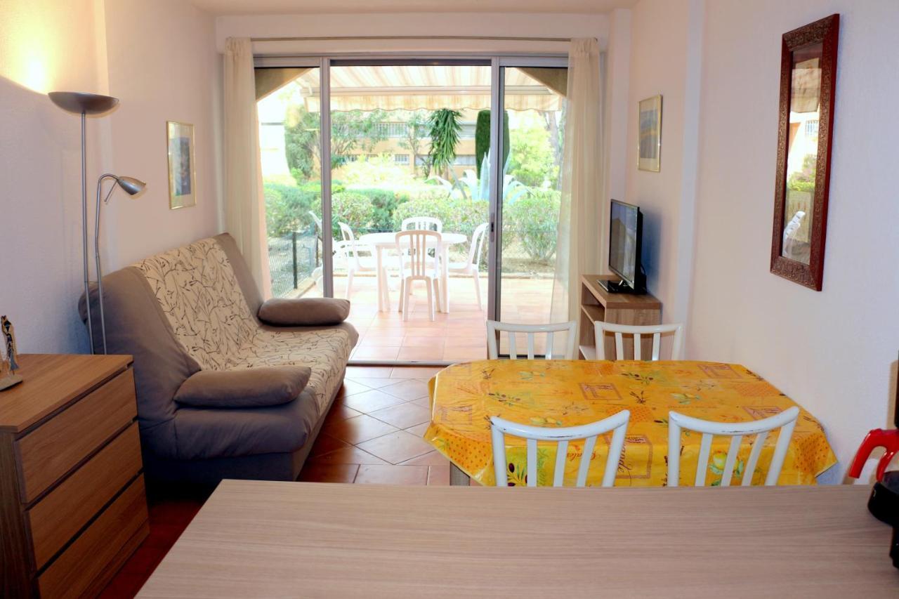T2 Terrasse, Bormes Les Mimosas La Faviere, 5 Pers, 5 Mn A Pieds Des Plages Et Commerces Экстерьер фото